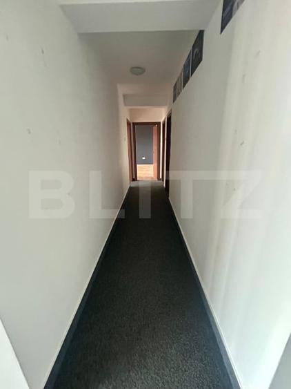 OPORTUNITATE INVESTIȚIE: Apartament de 4 camere, 2 bai, 134mp, Zona Semicentrala - 2