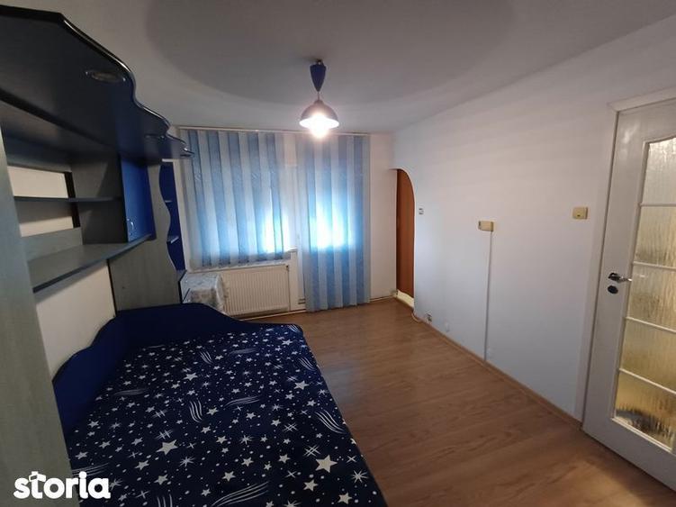 Inchiriez garsoniera - 5