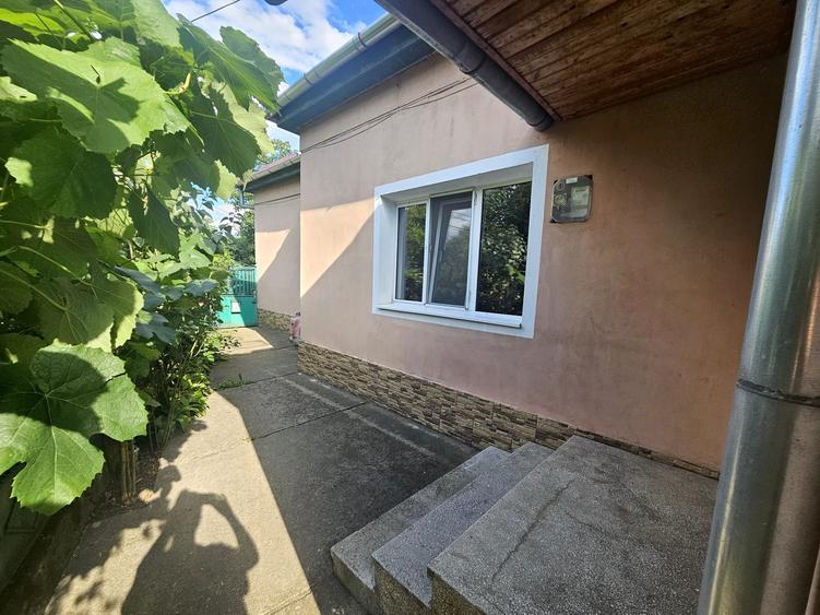 Casa  solida si locuibila 4 camere  Rudolf Walter - 5