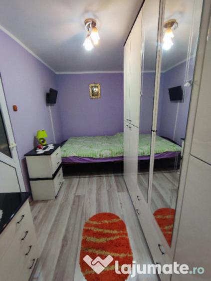 Apartament 2 camere, zona Vest - 1