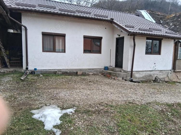 Casa de vanzare in loc.Cuciulata jud.Bv - 5