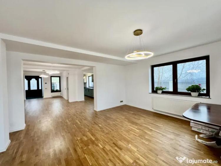 Vila cu Arhitectura Moderna - Vedere la Lac - 9