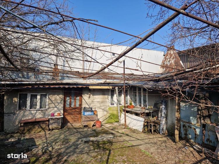 De vanzare casa demolabila - 1