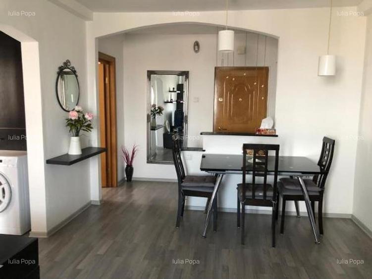 Apartament de inchiriat in Constanta zona centrala vedere la mare - 8