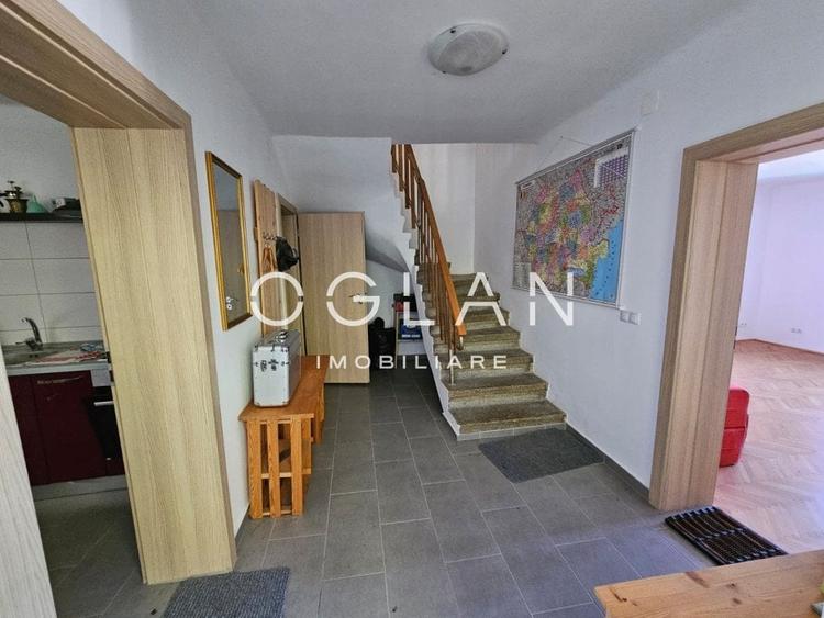 Casa 3 camere, 2 garaje, la 2 pasi de Sub Arini - 16