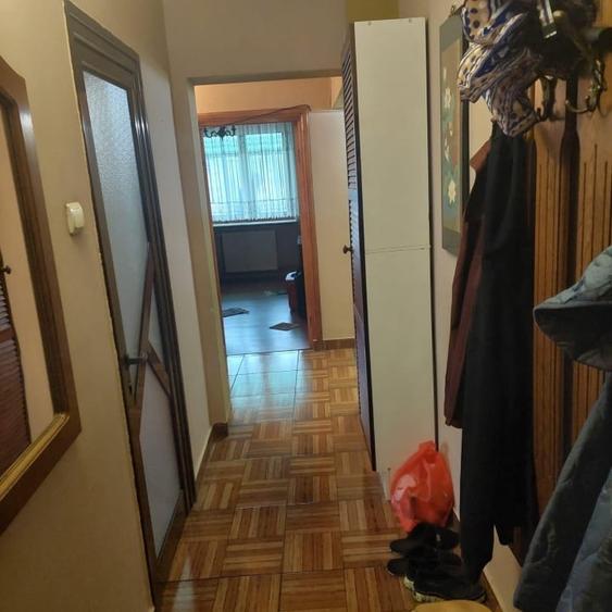 Vand apartament ultracentral, 4 camere, 2 bai - 1