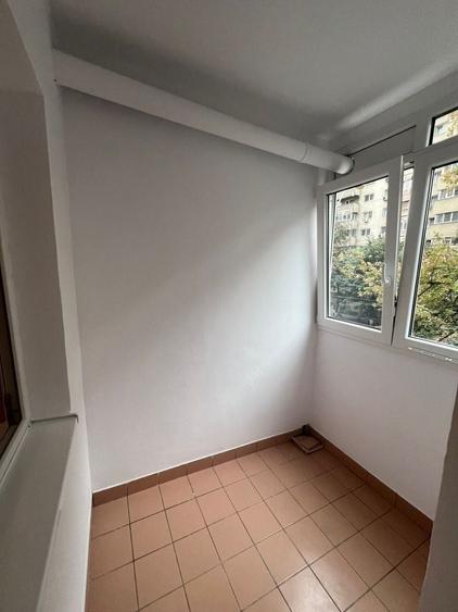 Garsoniera de inchiriat zona metrou Iancului - 1