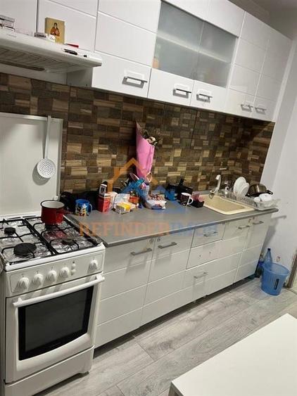 Apartament de vanzare cu 2 camere, zona Salajan - Metrou 1 Decembrie 1918 - 4