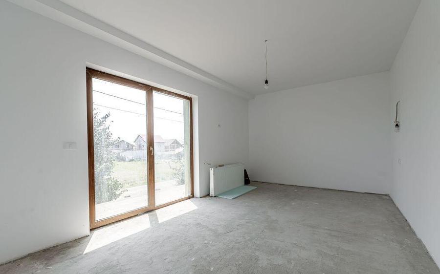 REDUCERE Casa noua, spa?ioasa, in cartierul reziden?... - 12