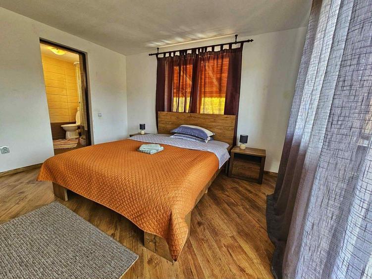 Cabana de inchiriat // - 5