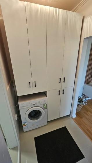 Apartament cu 2 camere semidecomandat, mobilat în Central