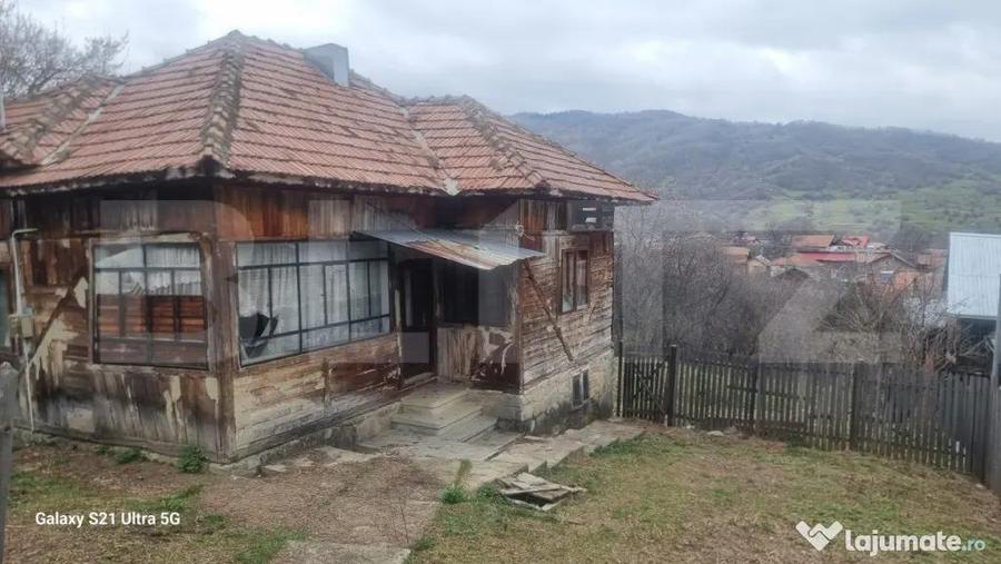 TEREN INTRAVILAN cu costructie pe teren La 2 km de Manastire - 11