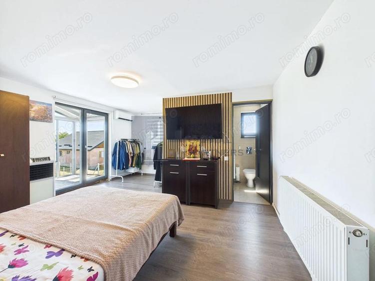 Casa de vanzare | Crevedia | 4 camere - 17