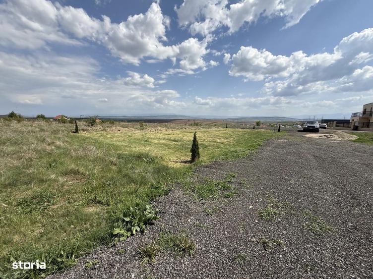 Teren intravilan - 1