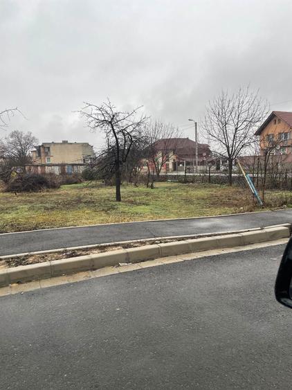 Vand 2 loturi teren de 350 mp/parcela, zona Oncea, str Bunytai Vince - 4