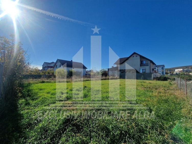 Teren intravilan | 457 mp | Toate utilitatile | Cetate - 2