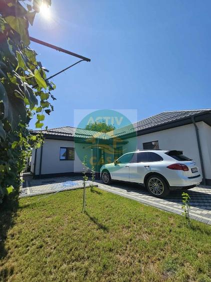 Casa de vanzare, Roman Neamt - 1