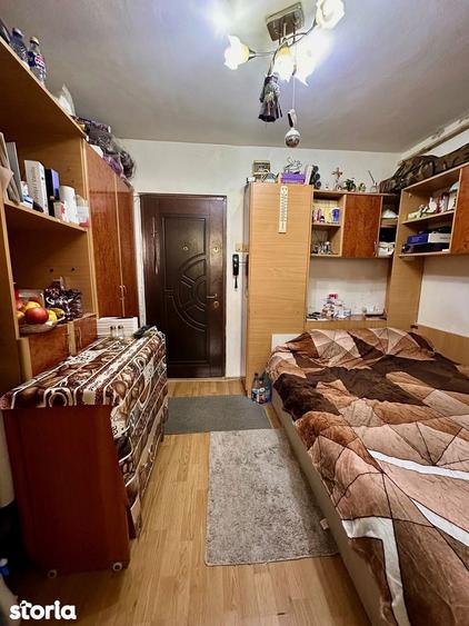 Garsoniera 17 mp, baie cu geam, etaj 3/4, Pantelimon - 2