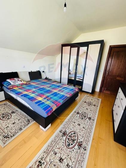 Casa / Vila cu 5 camere de vanzare in zona Sud-Est - 8