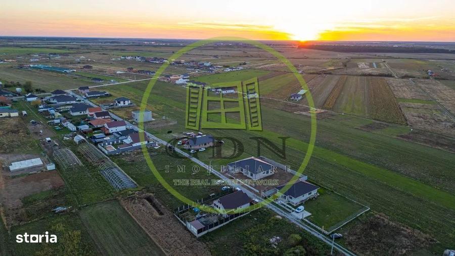 Teren intravilan de vanzare in Cihei, 511 mp, cu front stradal de 17 - 3