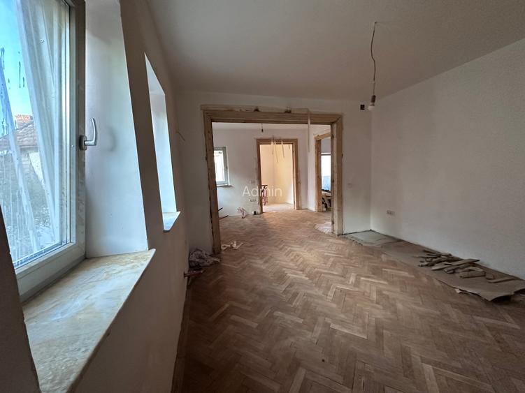 Apartament in vila interbelica in zona Banu Manta - Piata 1 Mai