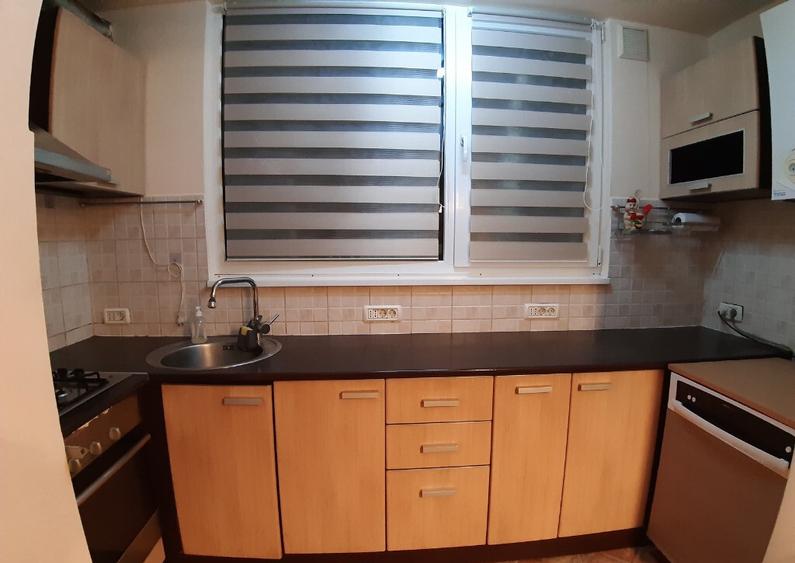 Apartament 4 camere renovat si semimobilat zona 700 - 7