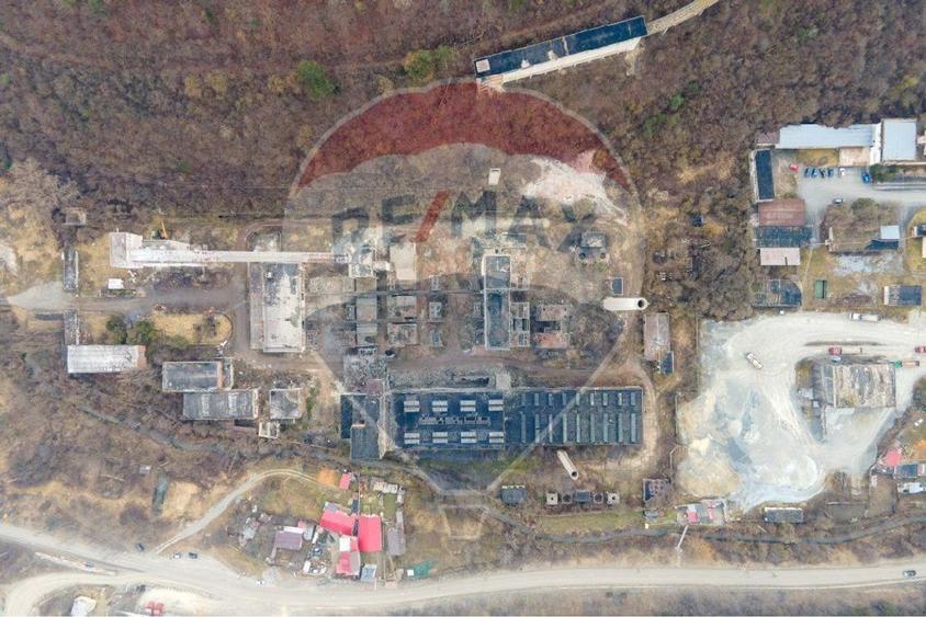 Platforma industriala 33.000 mp | fosta fabrica dolomita | acces TIR | - 2