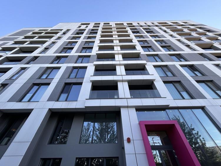 Apartament cu 2 camere semidecomandat, mobilat în Aviației