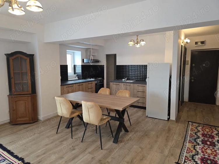 Inchiriez apartament 3 camere Centrul Civic Camera de Comert - 5