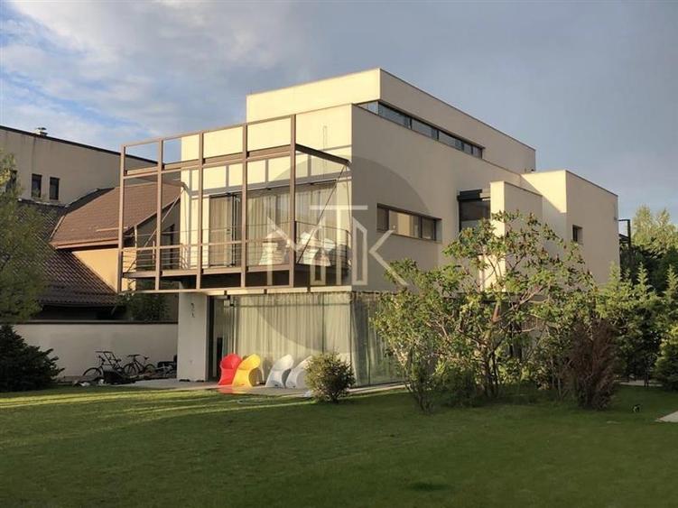 VIla lux 6 camere I Pipera-Iancu Nicolae I Mobilata&utilata; - 1