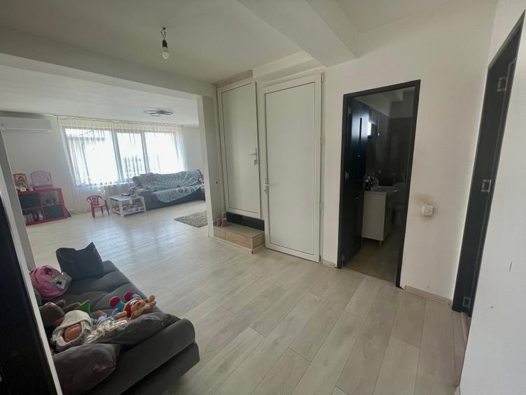 Casa individuala P+1+M situata in sector 4 Drumul Binelui - 11