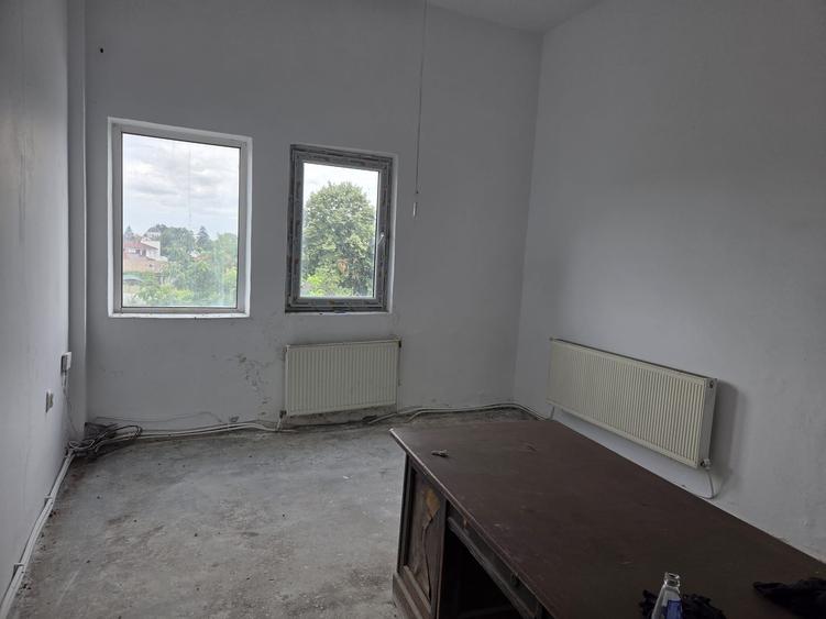 Spațiu comercial, de 1,513 mp, în Sud-Est