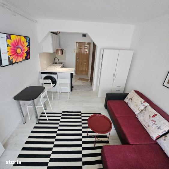 Garsoniera spatioasa, mobilata, langa parcuri si scoli - 3