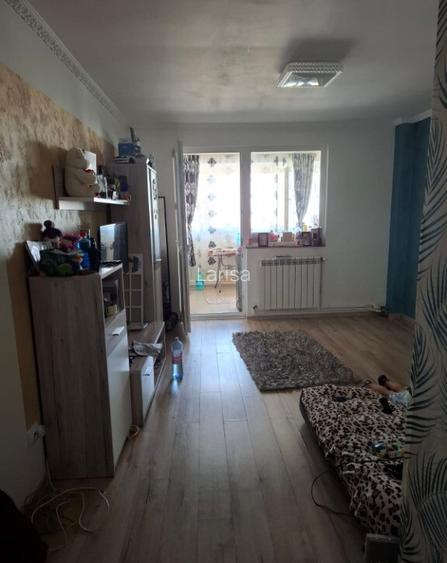 Garsoniera de vanzare Prundu et.3 par?ial mobilata ?i recent renovata