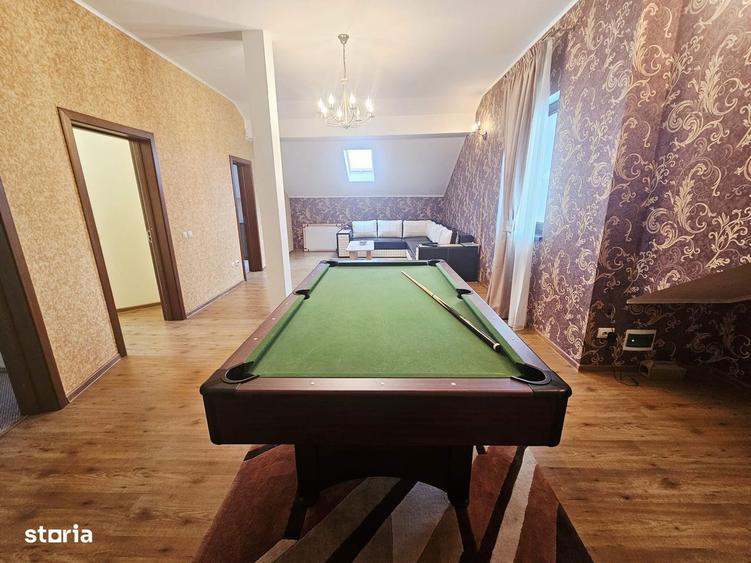 Vila spa?ioasa Strejnicu S+P+1E+M, 8 camere, garaj, teren 595 mp - 2