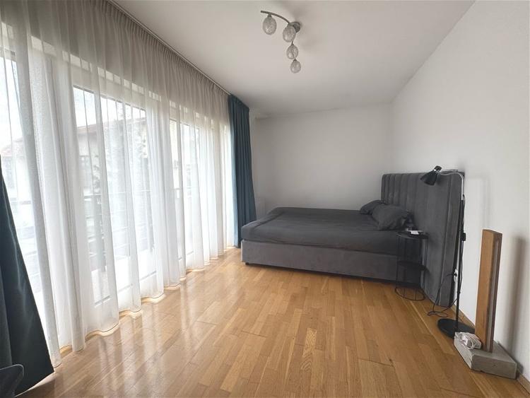 Casa in sistem cuplat, finisata modern, Buna Ziua - 16