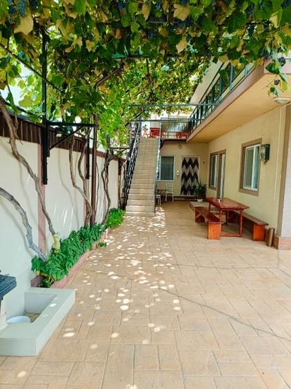 Direct proprietar–Casă 10camere|locuință+regim hotelier|20min de plajă - 2