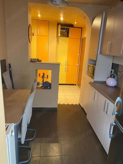 Inchiriez ap.3 camere - 4