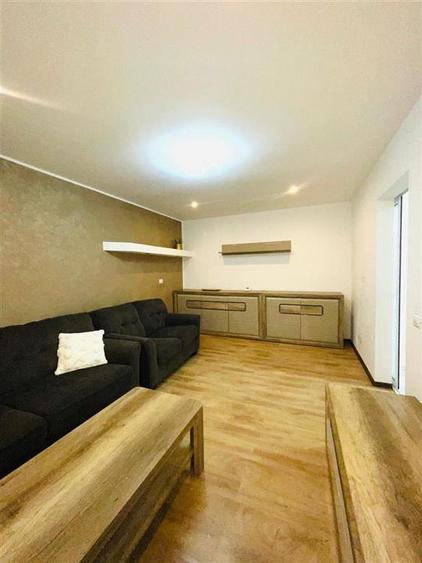 Vanzare Apartament 2 camere LUJERULUI EXIGENT PLAZA SECTOR 6 - 3