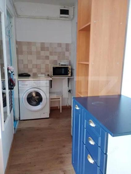 Garsoniera 20 mp, mobilata complet zona Dacia, Deva - 1