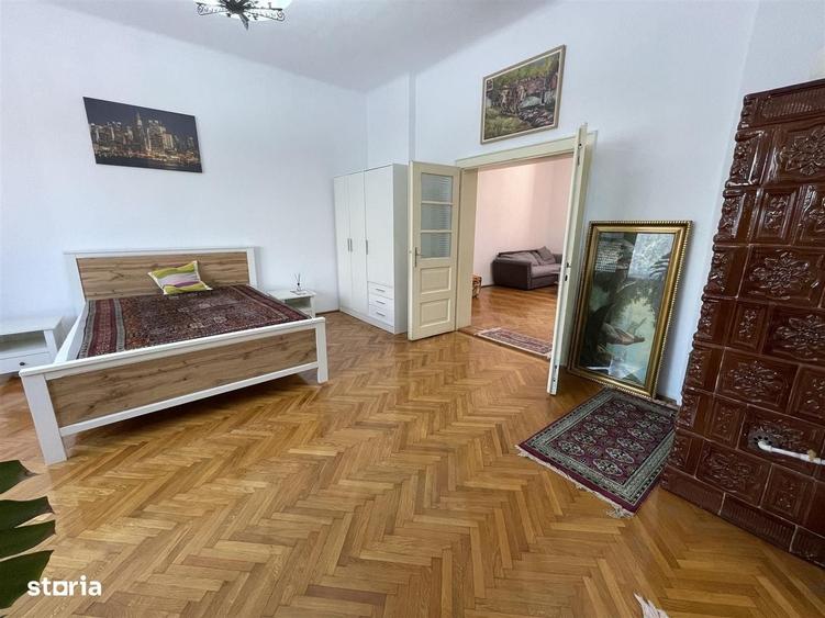 Apartament cu 4 camere în Central