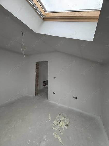 Apartament cu 2 camere decomandat în Buziașului