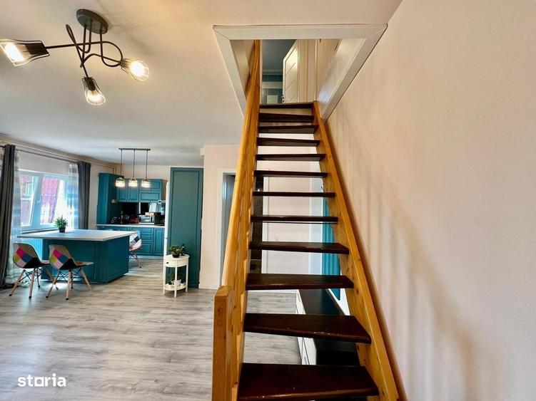 Apartament cu 4 camere în Vasile Aaron