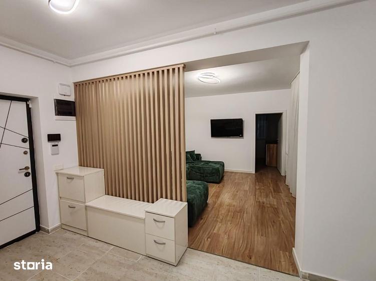 Apartament cu 3 camere decomandat, mobilat în Metalurgiei