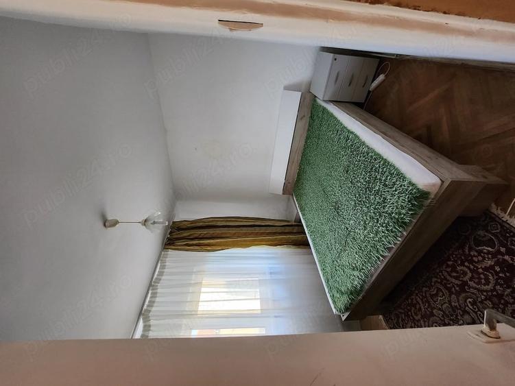 Apartament cu 2 camere decomandat în Girocului