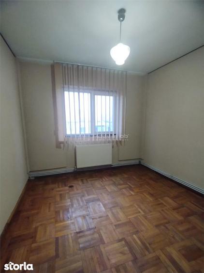 Apartament cu 4 camere în Nord