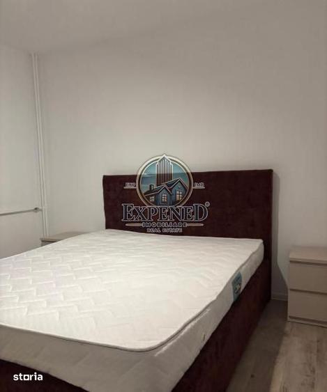 Apartament cu 2 camere decomandat, mobilat în Romană