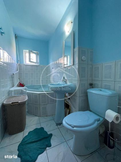 Apartament cu 3 camere decomandat în Iosia