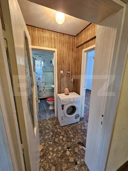 Apartament cu 4 camere decomandat în Central