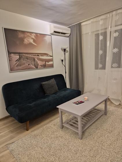 Apartament cu 2 camere semidecomandat în Brâncoveanu